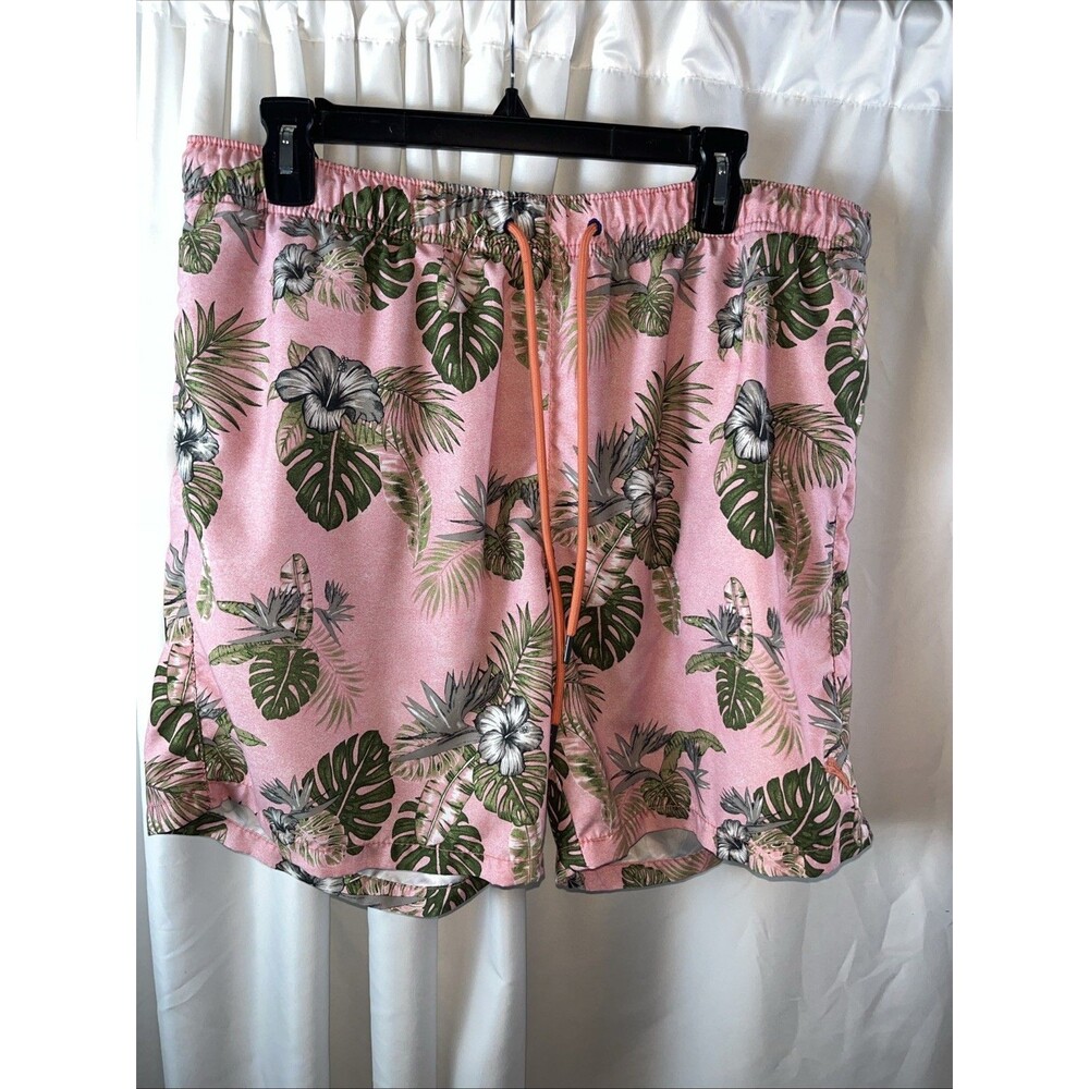 Tommy Bahamas Men’s Swim Trunks Naples Collection Size XL Pink Hibiscus Beach